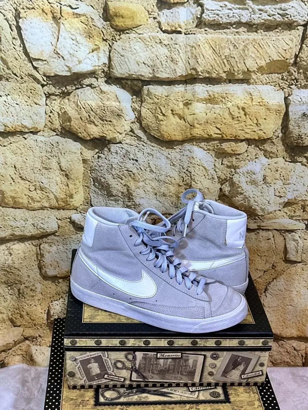 Nike blazer mid